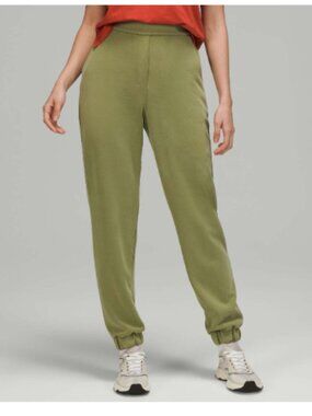 Lululemon Softstreme Relaxed High-Rise Pant Bronze Green Size 6